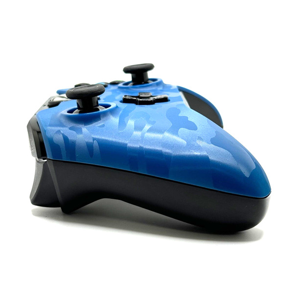 ORIGINAL!! PDP WIRED CONTROLLER FOR XBOX ONE & PC BLUE CAMO (048-082-NA-CM02) - Picture 8 of 11